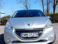 Srebrny Używany 2014 Peugeot 208 Style Hatchback | 27 000 zł