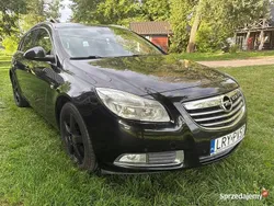 Czarny Używany 2011 Opel Insignia Kombi | 21 900 zł (Uczciwa cena)