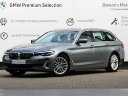 Szary bluestone metalizowany Używany 2021 BMW 530e Luxury Line Kombi | 179 900 zł (Uczciwa cena)