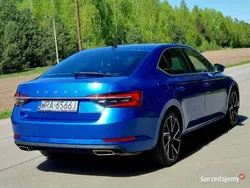 Niebieski Używany 2022 Skoda Superb Hatchback | 149 000 zł
