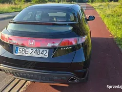 Czarny Używany 2008 Honda Civic Hatchback | 16 500 zł (Uczciwa cena)