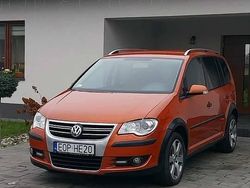 Pomarańczowy Używany 2007 VW Touran Cross Minivan | 16 500 zł