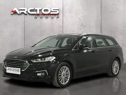 Czarny Używany 2020 Ford Mondeo Titanium Kombi | 77 900 zł (Uczciwa cena)