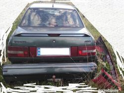 Zielony Używany 1995 Volvo 460 Sedan/Limuzyna | 1600 zł