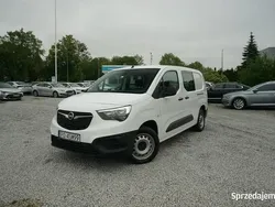 Biały Używany 2020 Opel Combo Minivan | 55 000 zł (Uczciwa cena)
