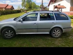 Srebrny Używany 2001 Skoda Octavia Sedan/Limuzyna | 3000 zł