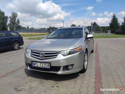 Srebrny Używany 2009 Honda Accord Kombi | 16 500 zł (Uczciwa cena)