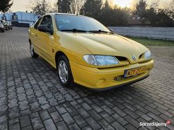 Żółty Używany 1996 Renault Mégane Coupé Coupe | 13 500 zł (Dość drogi)