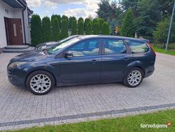 Grafitowy Używany 2008 Ford Focus Sedan/Limuzyna | 11 900 zł (Dość drogi)