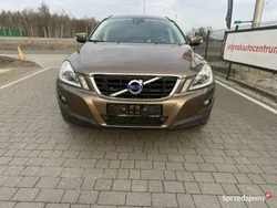 Brązowy (metalik) Używany 2009 Volvo XC60 SUV | 47 000 zł (Dość drogi)