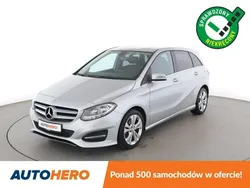Szary (metalik) Używany 2016 Mercedes B180 Minivan | 50 800 zł
