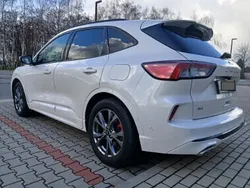 Biały Używany 2021 Ford Kuga ST-Line SUV | 99 400 zł (Dość drogi)
