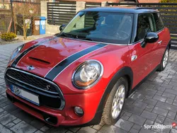 Czerwony Używany 2015 Mini Cooper S Hatchback | 57 950 zł (Dobra cena)