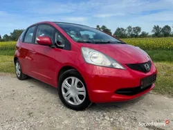 Czerwony Używany 2009 Honda Jazz Hatchback | 16 900 zł (Uczciwa cena)