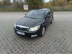 Czarny Używany 2010 Skoda Octavia Sedan/Limuzyna | 14 800 zł (Dobra cena)