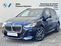 Czarny szafir metalizowany Używany 2024 BMW 223 Active Tourer Luxury Line Minivan | 189 900 zł