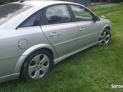 Srebrny Używany 2004 Opel Vectra GTS Coupe | 3200 zł
