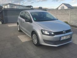 Szary Używany 2010 VW Polo Hatchback | 16 500 zł (Uczciwa cena)
