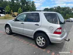 Używany 2004 Mercedes ML270 SUV | 17 000 zł