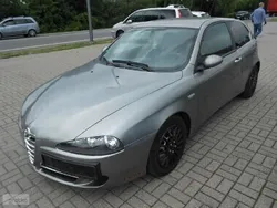 Złoty Używany 2007 Alfa Romeo 147 Hatchback | 7000 zł