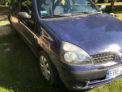Niebieski Używany 2003 Renault Clio II Sedan/Limuzyna | 2450 zł
