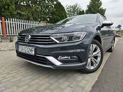 Szary Używany 2017 VW Passat Kombi | 69 900 zł (Dość drogi)