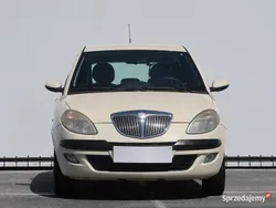 Beżowy Używany 2006 Lancia Ypsilon Hatchback | 4999 zł