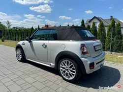 Szary Używany 2011 Mini John Cooper Works Cabriolet Kabriolet | 39 900 zł
