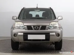 Srebrny Używany 2005 Nissan X-Trail SUV | 11 999 zł