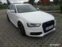 Biały Używany 2012 Audi A4 S-Line Kombi | 39 900 zł (Uczciwa cena)