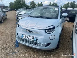 Niebieski Używany 2021 Fiat 500e La Prima Hatchback | 39 500 zł
