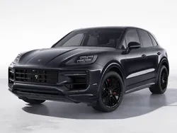 Chromite black metallic Nowe 2024 Porsche Cayenne GTS SUV | 791 378 zł