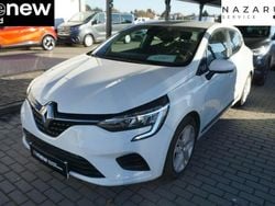 Biały Używany 2021 Renault Clio V Life Hatchback | 59 900 zł (Uczciwa cena)
