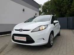 Biały Używany 2010 Ford Fiesta Hatchback | 17 900 zł (Dość drogi)
