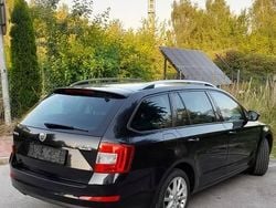 Czarny Używany 2014 Skoda Octavia Kombi | 35 900 zł (Uczciwa cena)