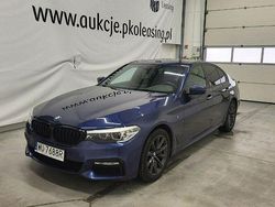 Niebieski ciemny (metalik) Używany 2018 BMW 530 M Sport Sedan/Limuzyna | 92 000 zł (Dobra cena)