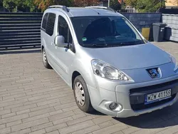 Srebrny Używany 2010 Peugeot Partner Minivan | 20 500 zł (Uczciwa cena)