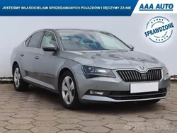 Szary Używany 2019 Skoda Superb | 63 999 zł (Super Cena)