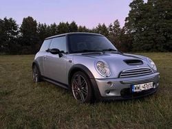 Srebrny Używany 2005 Mini Cooper Hatchback | 14 600 zł (Dość drogi)