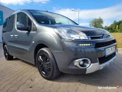 Grafitowy Używany 2015 Citroën Berlingo Minivan | 35 900 zł (Drogi)