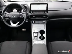Szary Używany 2022 Hyundai Kona SUV | 71 999 zł (Uczciwa cena)