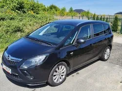 Czarny Używany 2015 Opel Zafira Minivan | 42 000 zł (Uczciwa cena)