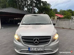 Srebrny Używany 2016 Mercedes Vito Minivan | 84 000 zł