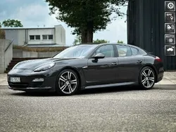 Szary (metalik) Używany 2012 Porsche Panamera Sedan/Limuzyna | 89 000 zł