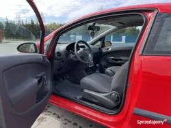 Czerwony Używany 2007 Opel Corsa Hatchback | 2700 zł
