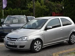 Srebrny Używany 2005 Opel Corsa Coupe | 2750 zł