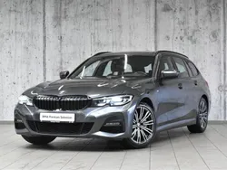 Mineral grey metallic metalizowany Używany 2021 BMW 330 Shadowline Kombi | 157 700 zł (Dobra cena)