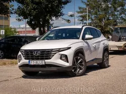 Biały Używany 2021 Hyundai Tucson SUV | 78 900 zł (Uczciwa cena)