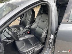 Używany 2016 Volvo V40 | 34 000 zł (Dobra cena)