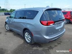 Używany 2018 Chrysler Pacifica SUV | 42 900 zł